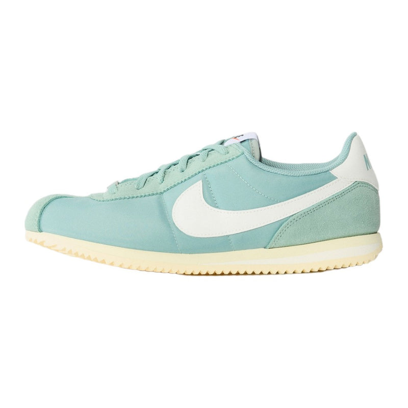 Nike Cortez