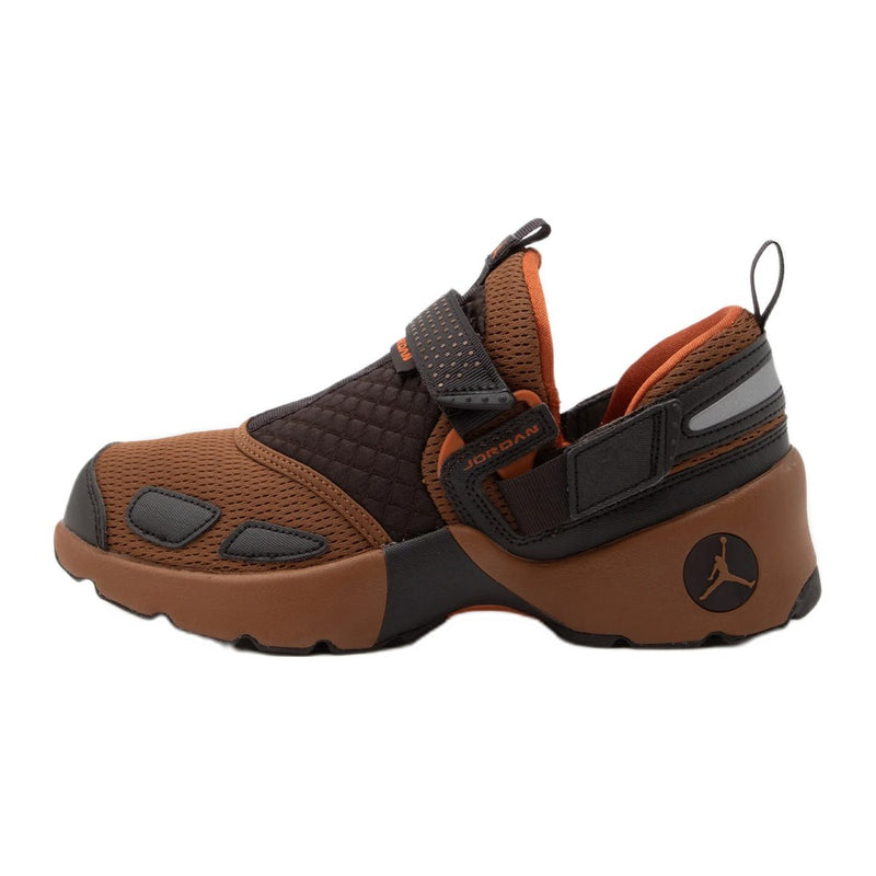 Jordan Trunner LX Light British Tan Desert Orange