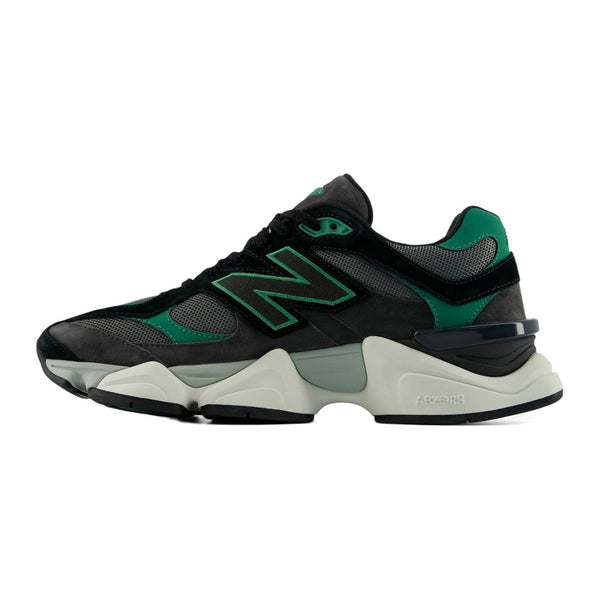New Balance U9060 Black Outfield