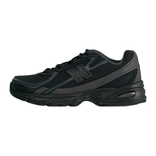 New Balance U740 Black