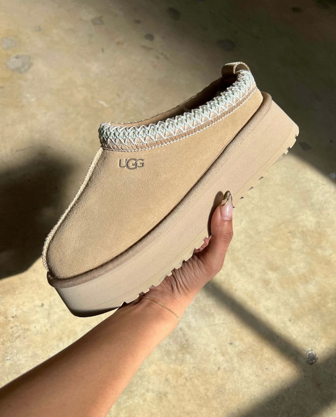 Ugg