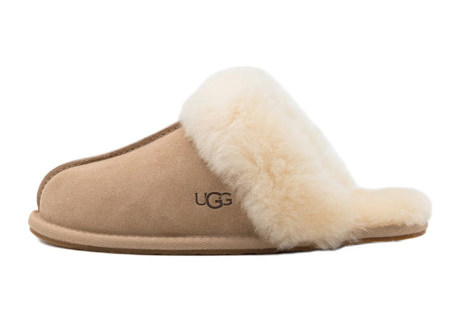 UGG Scuffette II Sand