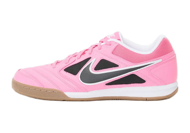 Nike Gato