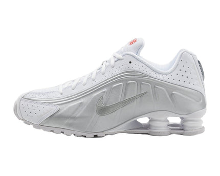 Nike Shox R4
