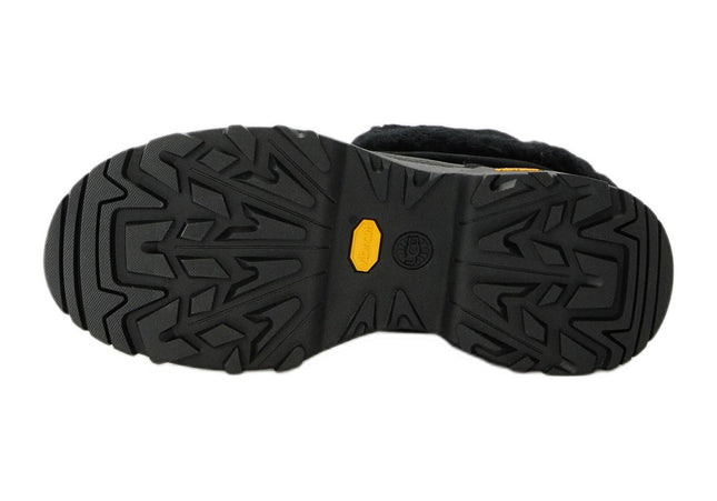 UGG Adirondack Black