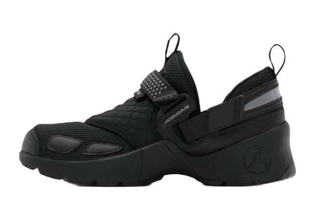 Jordan Trunner LX