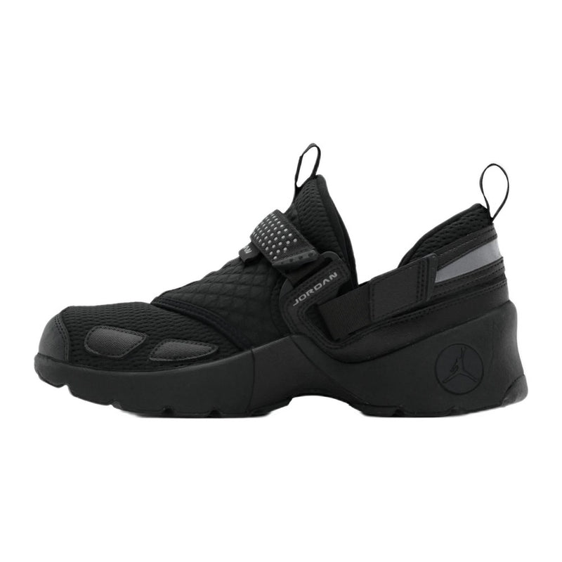 Jordan Trunner LX