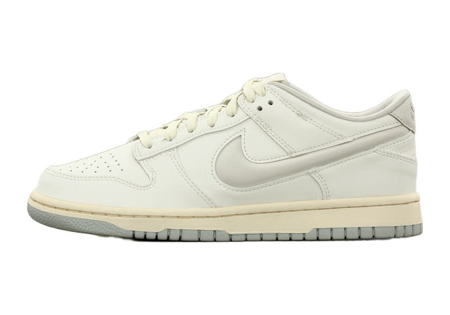 Nike Dunk LV8 Sail Light Bone