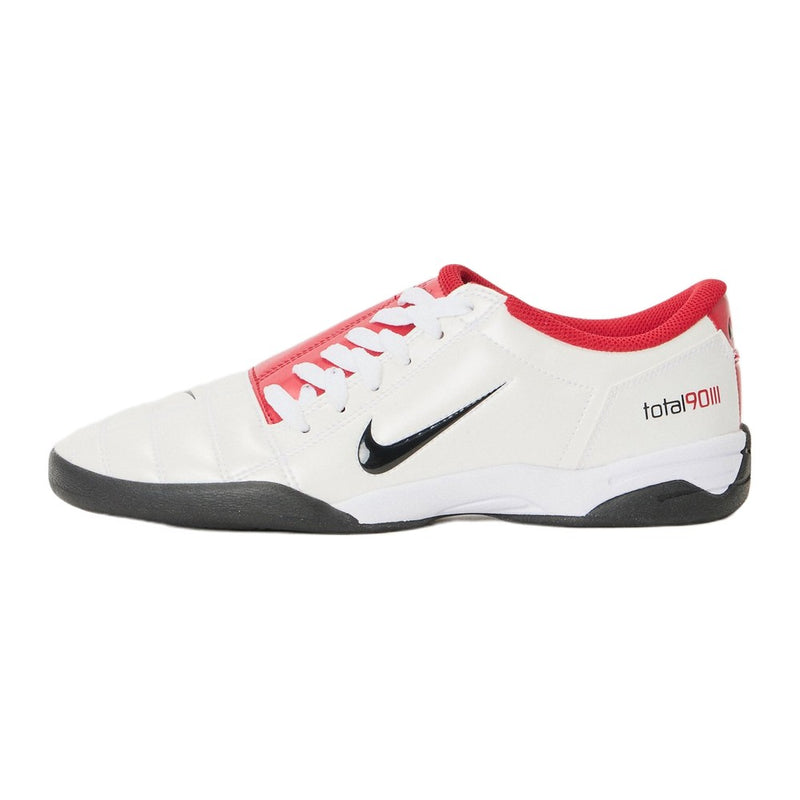 Nike Total 90