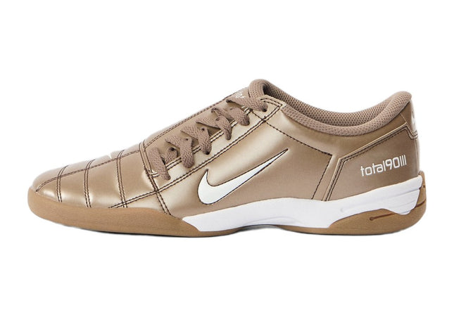 Nike Total 90