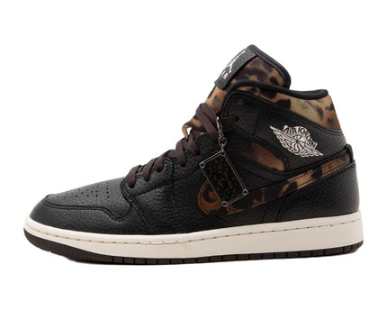 Jordan Air Jordan 1 Mid SE Black Chalk