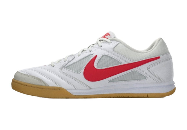 Nike Gato