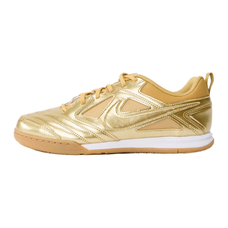 Nike Gato