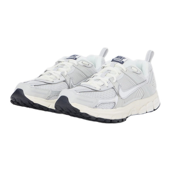 Nike Vomero 5 Photon Dust Chrome
