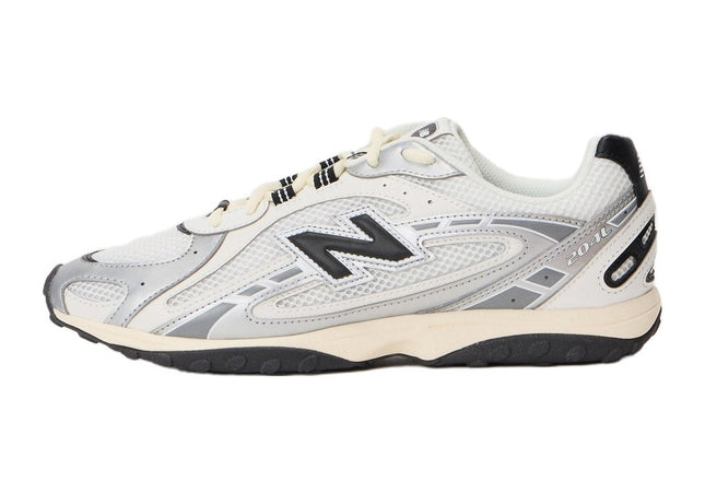 New Balance U204L Metallic Silver-Coloured Black