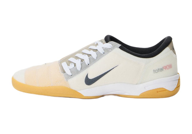 Nike T90