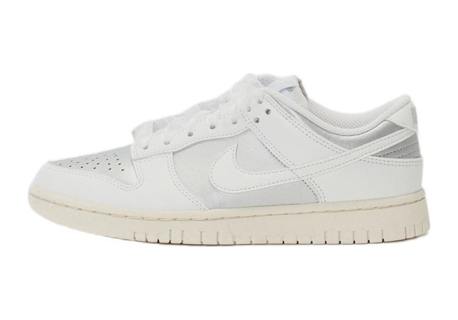 Nike Dunk Low Metallic Platinum Summit White