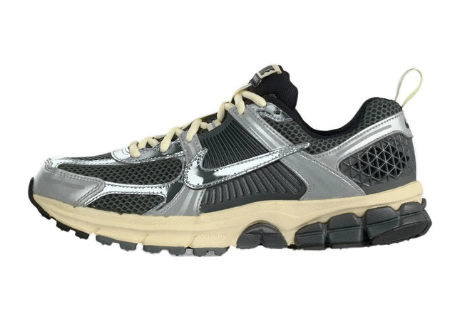 Nike Vomero 5