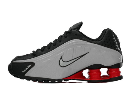 Nike Shox R4