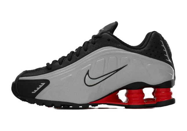 Nike Shox R4