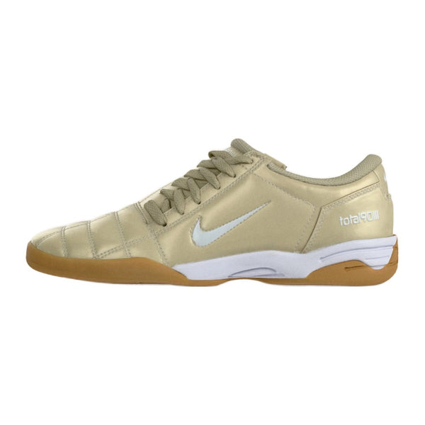 Nike Total 90