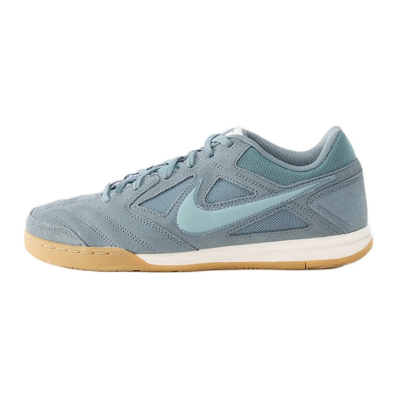 Nike Gato