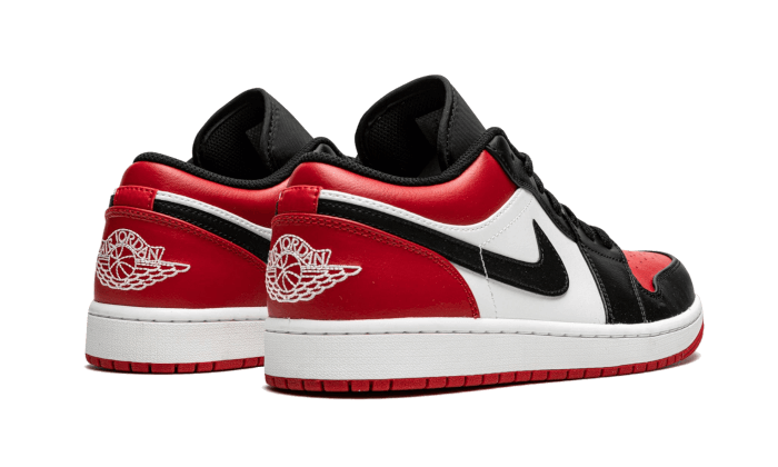 Air Jordan 1 Low Bred Toe