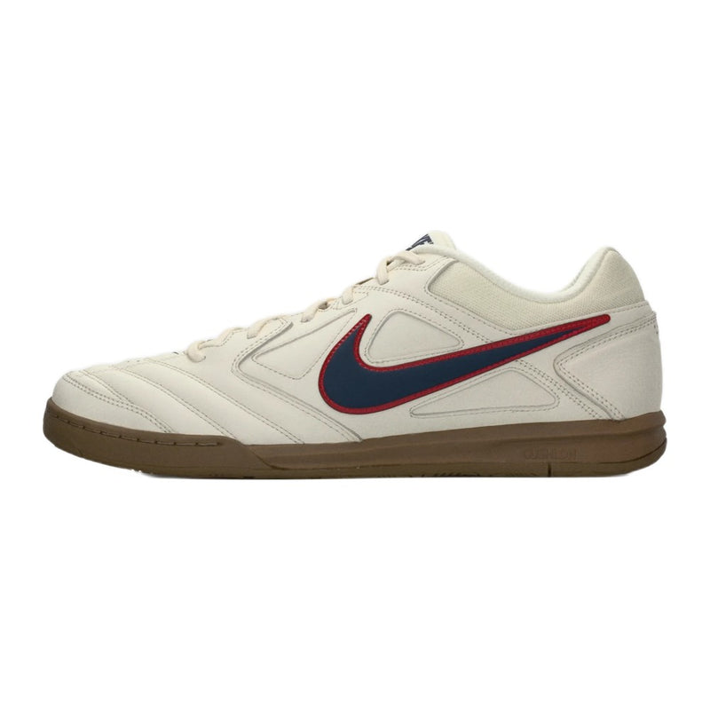 Nike Gato