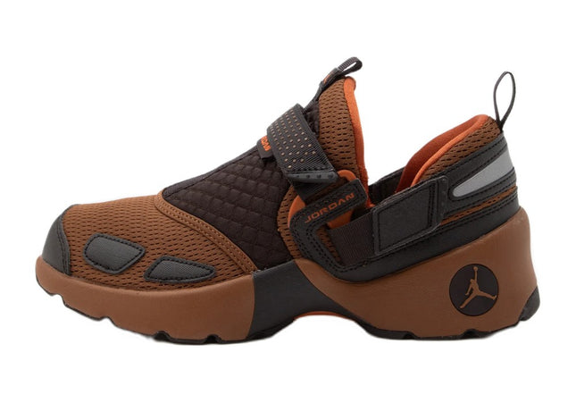 Jordan Trunner LX Light British Tan Desert Orange