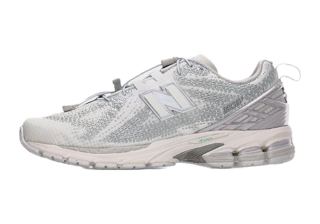 New Balance U1906 White Silver-Coloured Metallic