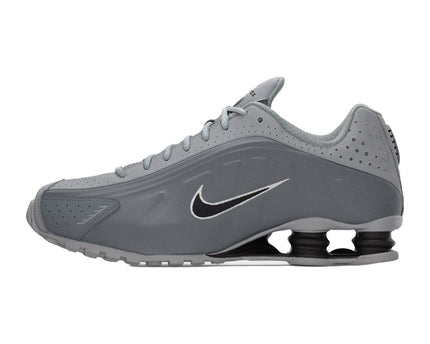 Nike Shox R4
