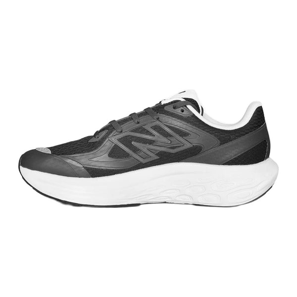 New Balance Utrn Black White