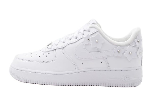 Nike Air Force 1 07 SE White Wolf Grey