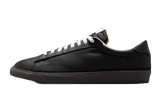 Nike Tennis Classic Smash Black Cave Stone Sail Black